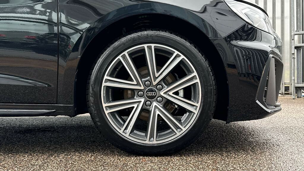 Audi A1 35 Tfsi S Line S Tronic YK26GPF Black #5