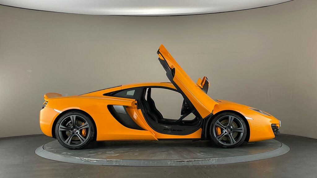McLaren MP4 Petrol Black #31