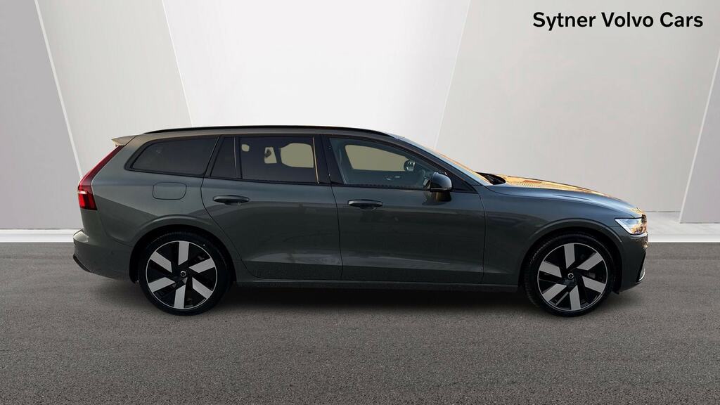 Volvo V60 2.0 T8 455 Phev Ultra Dark Awd DG26WKS Green #3