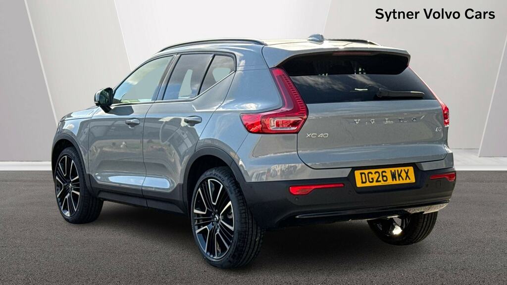Volvo XC40 2.0 B3p Ultra Dark DG26WKX Grey #2