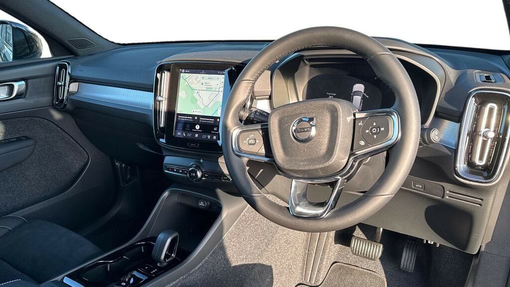 Volvo XC40 2.0 B4p Plus Dark DG26WKU Green #5