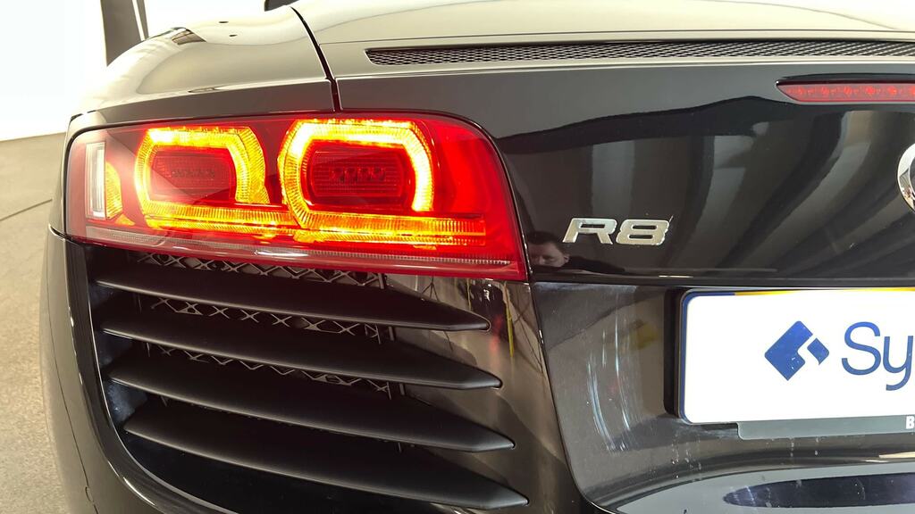 Audi R8 2012 5.2 Fsi V10 Spyder R Tronic Quattr Grey #34
