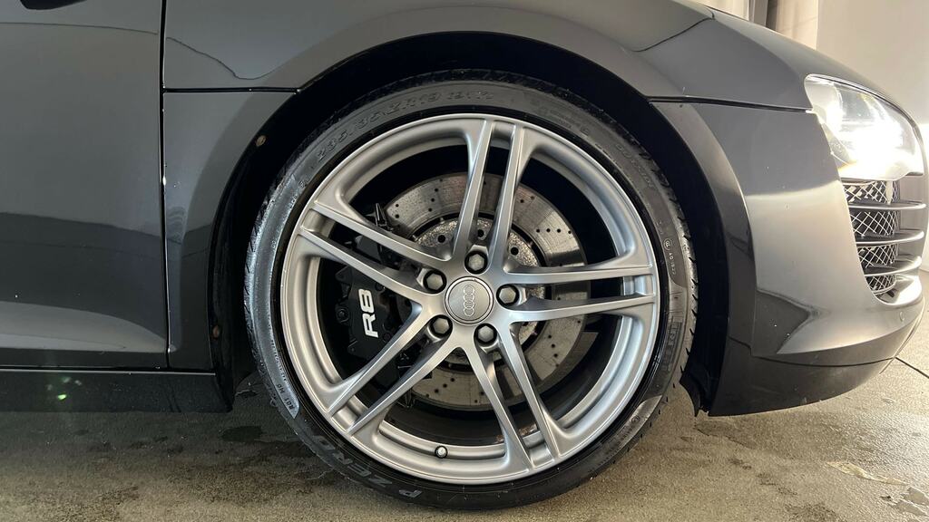 Audi R8 2012 5.2 Fsi V10 Spyder R Tronic Quattr Grey #27