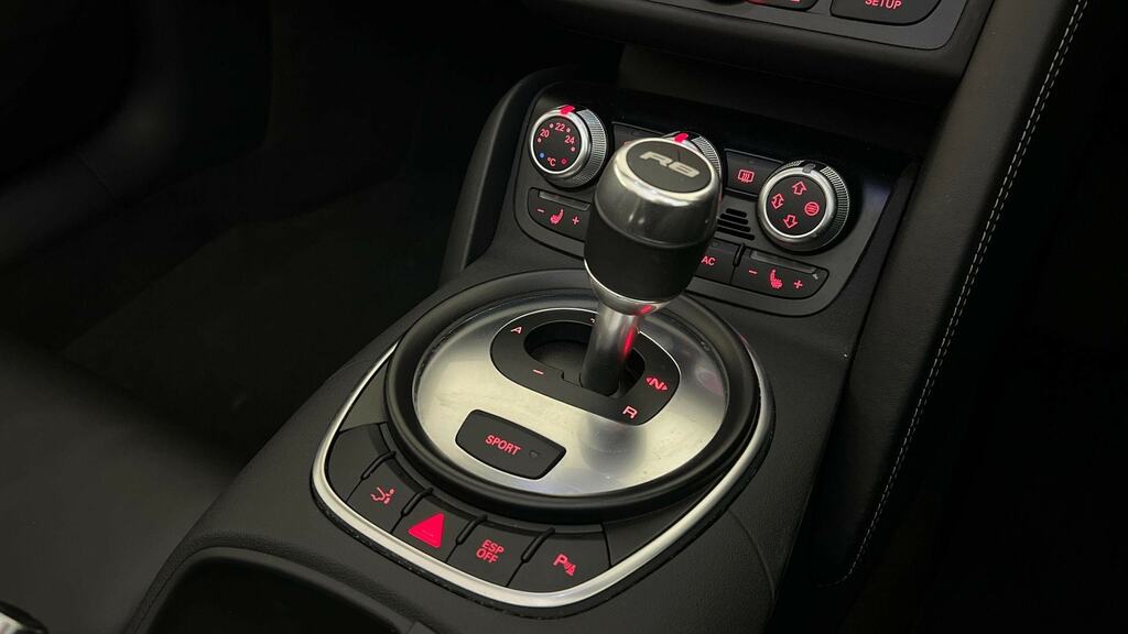 Audi R8 2012 5.2 Fsi V10 Spyder R Tronic Quattr Grey #18