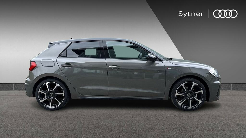 Audi A1 35 Tfsi Black Edition S Tronic Tech Pack Pro YK26GVP Grey #4