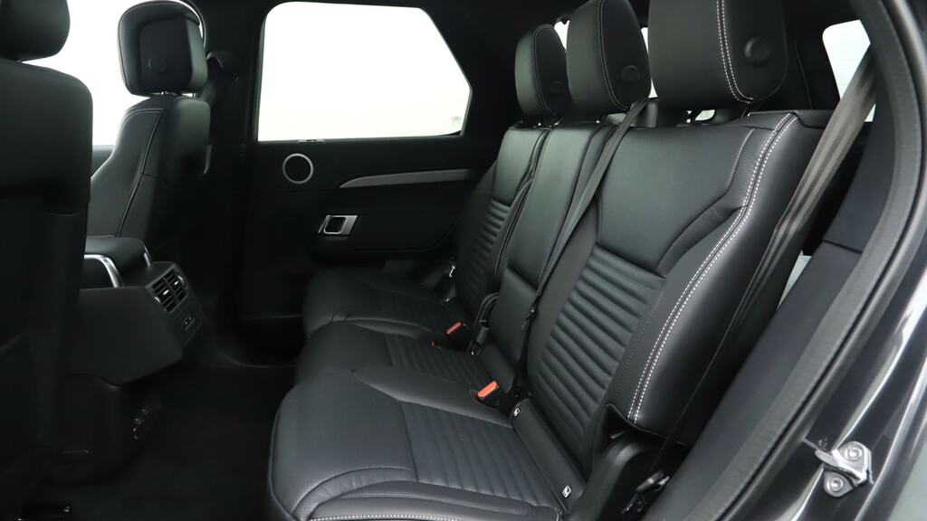 Land Rover Discovery 3.0 D350 Dynamic Se KS75LTF Grey #4
