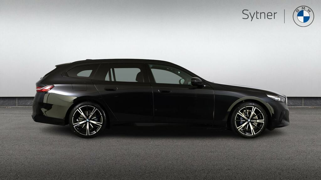 BMW 5 Series 530E M Sport FL26YRN Black #3