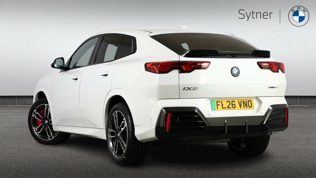 BMW iX2 150Kw Edrive20 Shadow Edition 65Kwh FL26VNO White #2