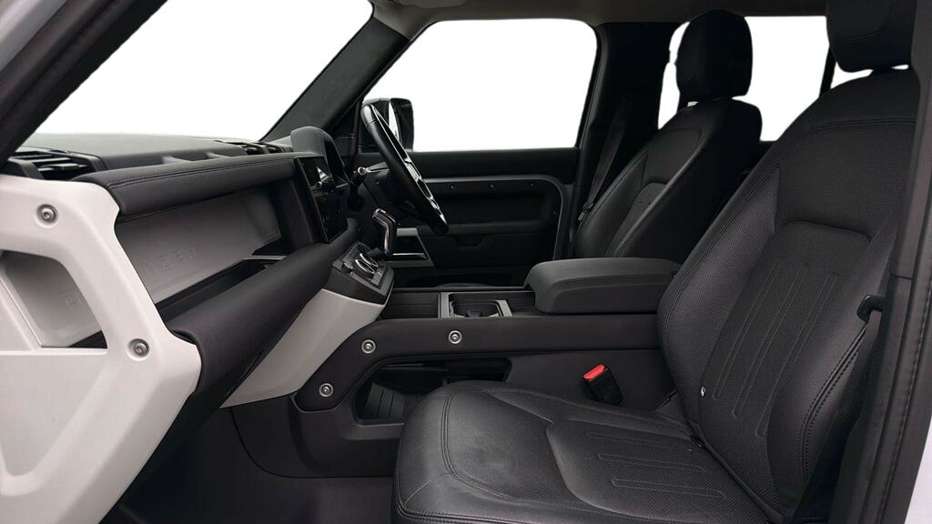 Land Rover Defender 110 3.0 D250 Xs Edition 110 NU71UXM Silver #3