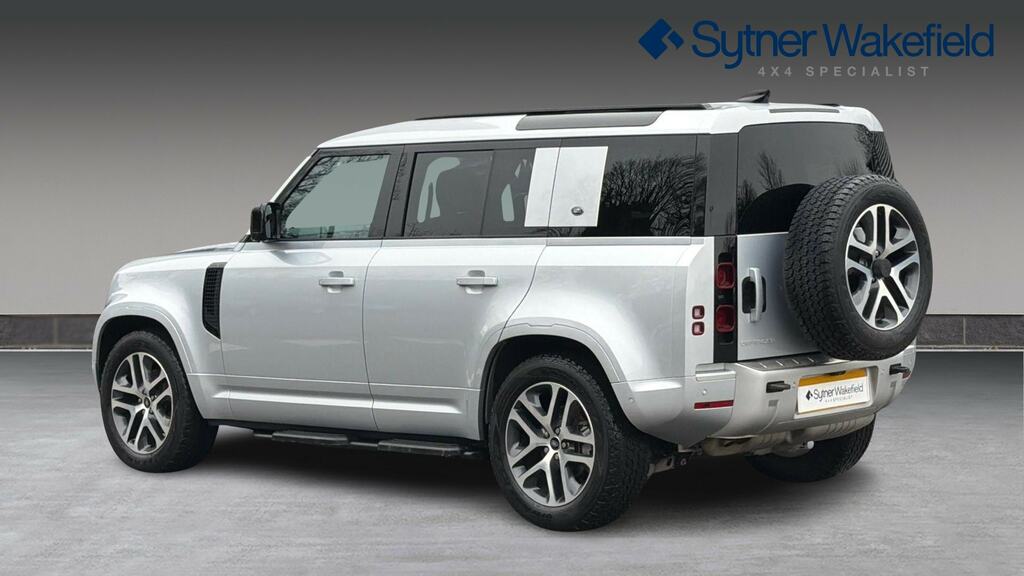 Land Rover Defender 110 3.0 D250 Xs Edition 110 NU71UXM Silver #2