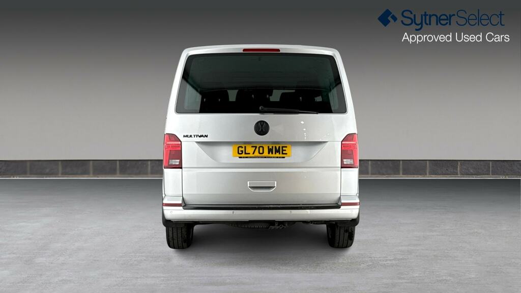 Volkswagen Transporter Shuttle 2.0 Tdi 150Ps Se Minibus Dsg Silver #5