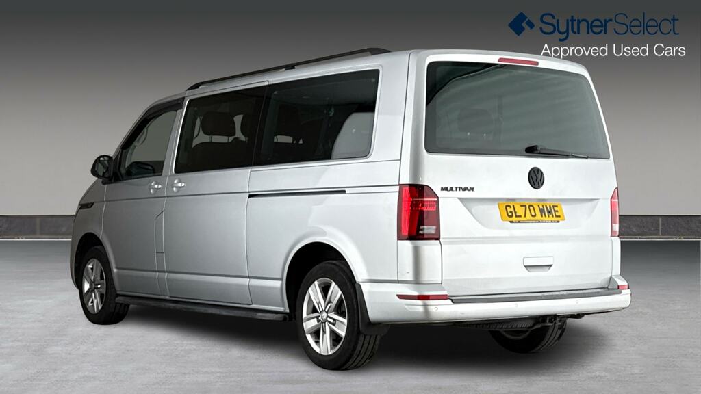 Volkswagen Transporter Shuttle 2.0 Tdi 150Ps Se Minibus Dsg Silver #2