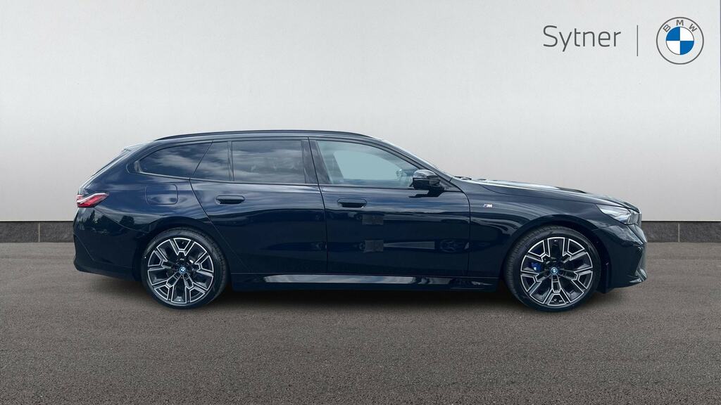 BMW i5 250Kw Edrive40 M Sport 84Kwh Tech VO26WDX Black #3