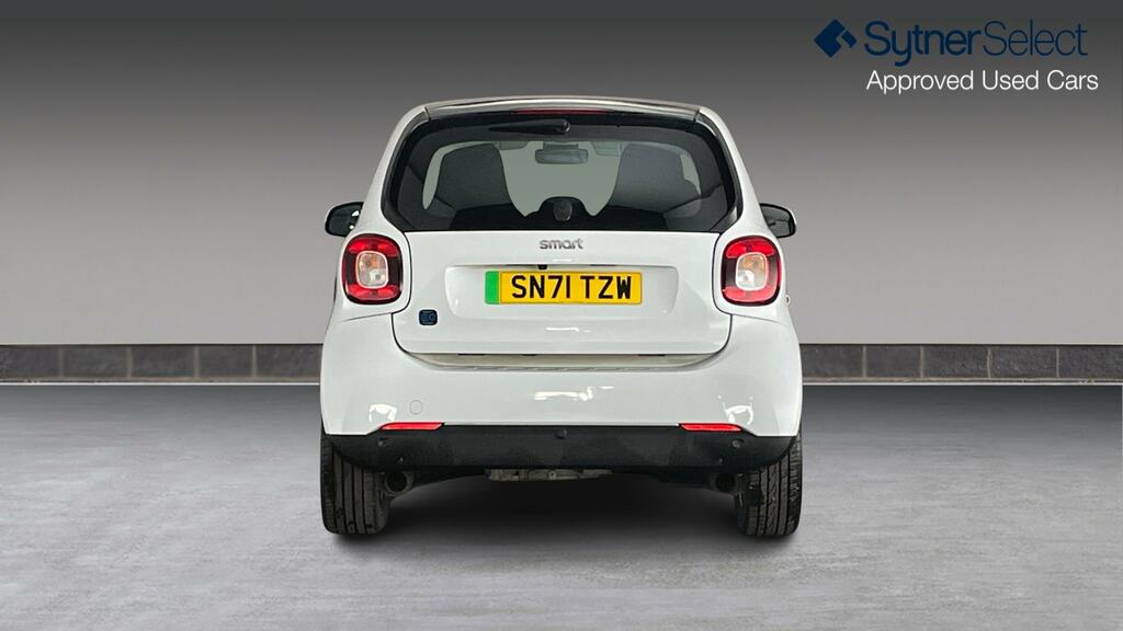 Smart Fortwo Coupe 60Kw Eq Premium 17Kwh 22Kwch SN71TZW White #5