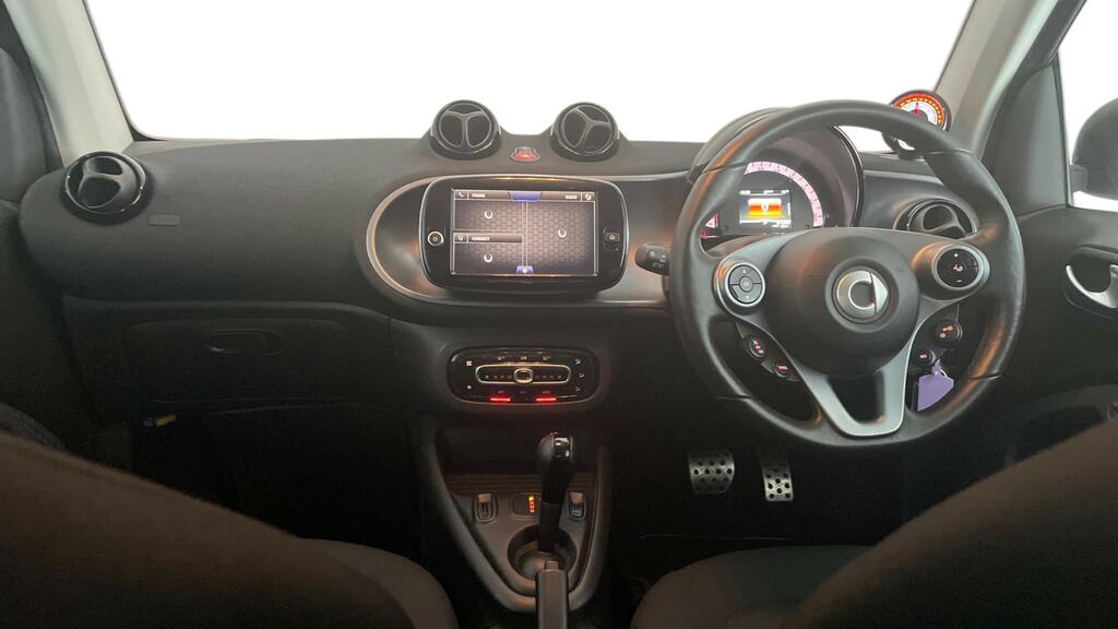 Smart Fortwo Coupe 60Kw Eq Premium 17Kwh 22Kwch SN71TZW White #6