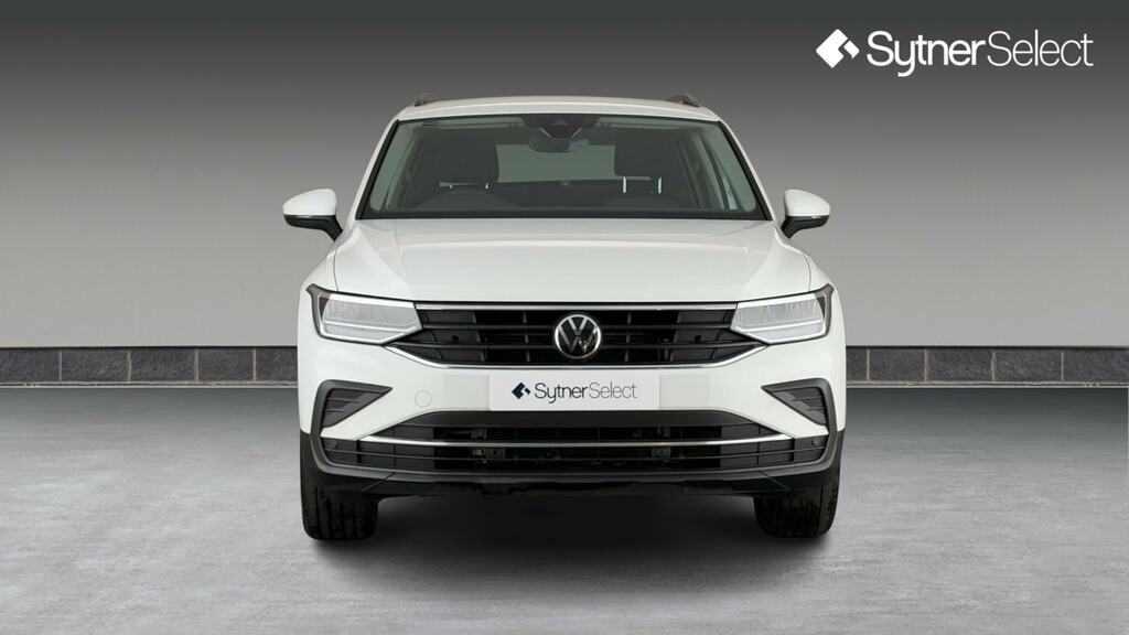 Volkswagen Tiguan 1.5 Tsi 150 Life Dsg VN23KYT White #4