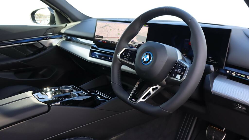 BMW 5 Series 530E M Sport Pro AF26YUJ Black #6