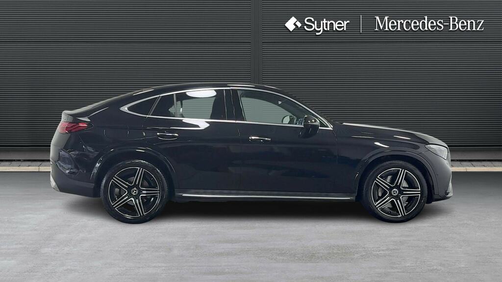 Mercedes-Benz GLC Class Glc 300 4Matic Amg Line Premium 9G-tronic KE74VFK Black #4