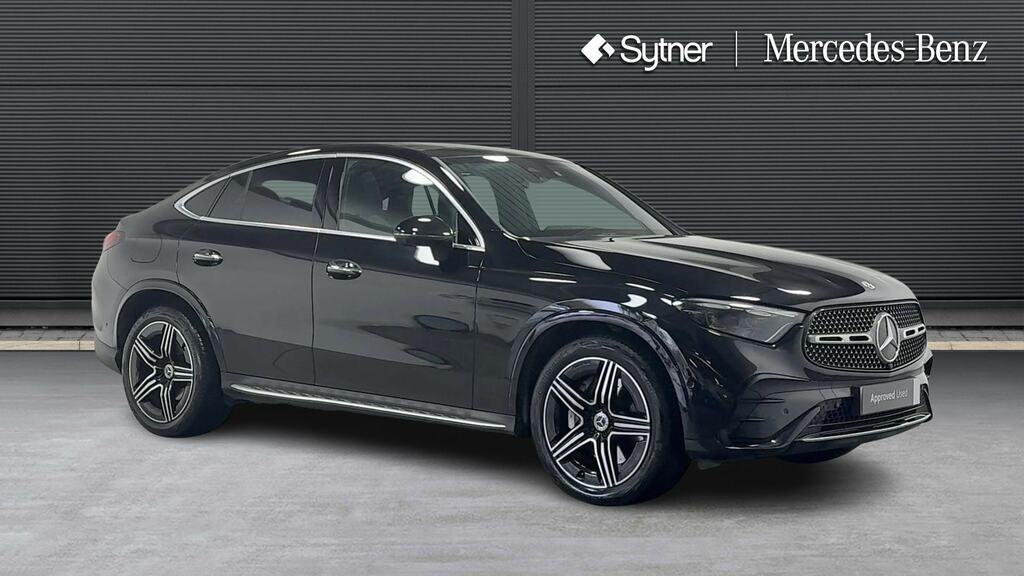 Mercedes-Benz GLC Class Glc 300 4Matic Amg Line Premium 9G-tronic Black