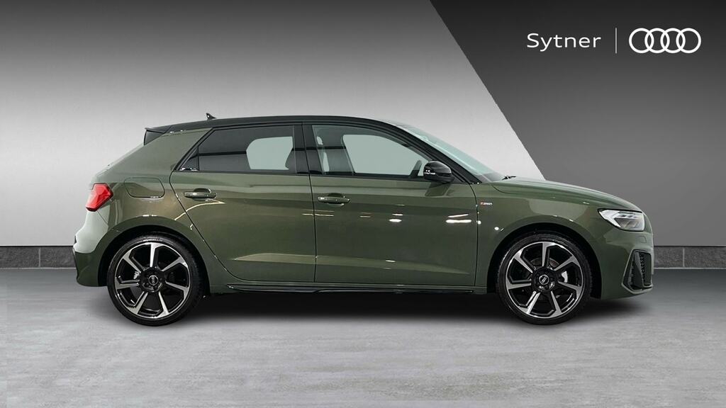 Audi A1 35 Tfsi Black Edition S Tronic FL26RVA Green #4