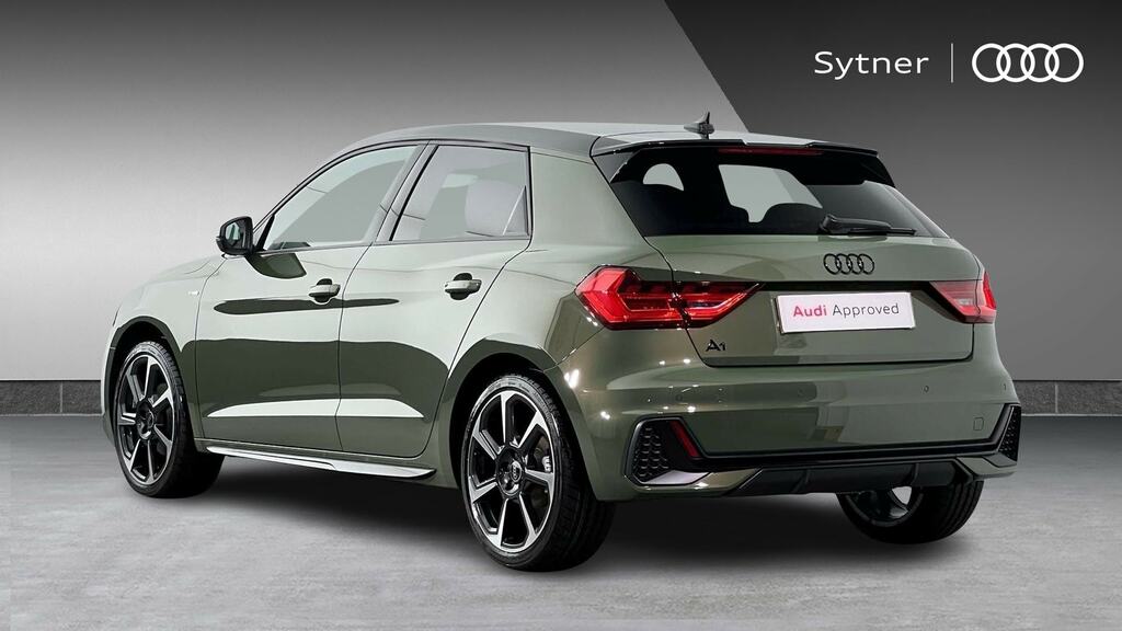 Audi A1 35 Tfsi Black Edition S Tronic FL26RVA Green #3