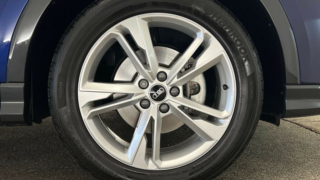 Audi Q3 35 Tfsi S Line S Tronic OW74UCD Blue #5
