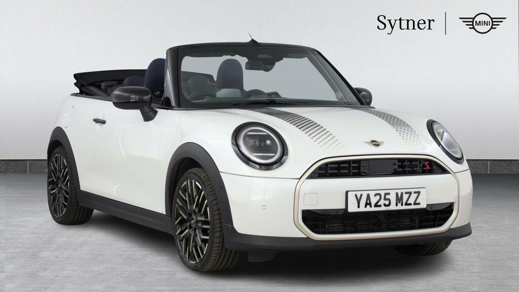 Mini Convertible 2.0 S Exclusive Level 2 White