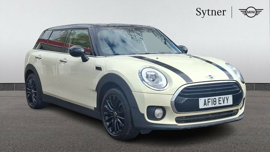 Mini Clubman 1.5 Cooper 6Dr Chili Pack White