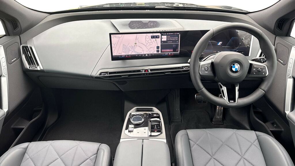 BMW iX 300Kw Xdrive45 M Sport 101Kwh Skylounge DX26JXJ Black #4