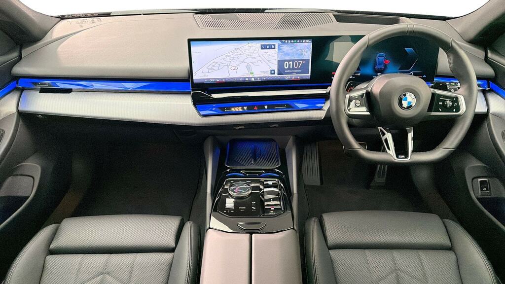 BMW 5 Series 520I M Sport Pro DY26OVL Blue #4