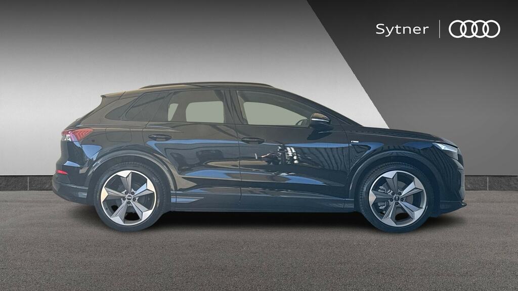 Audi Q4 E Tron 210Kw 45 Quattro 82Kwh Black Edition YH26BBO Black #4