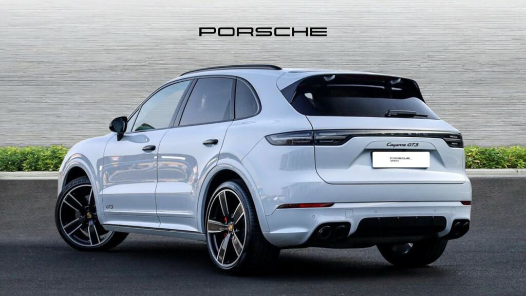 Porsche Cayenne Gts Tiptronic S White #2