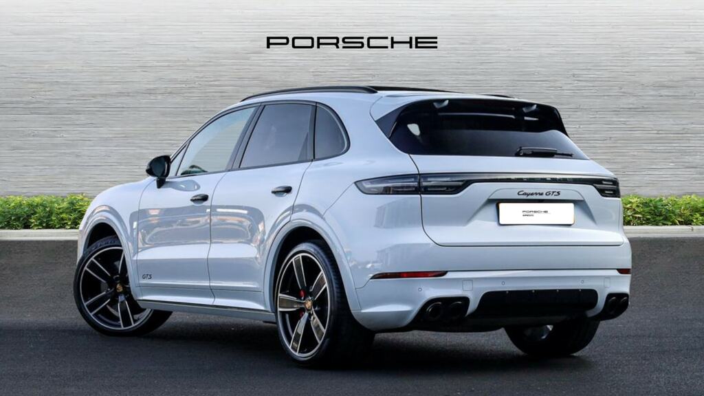 Porsche Cayenne Gts Tiptronic S White #4
