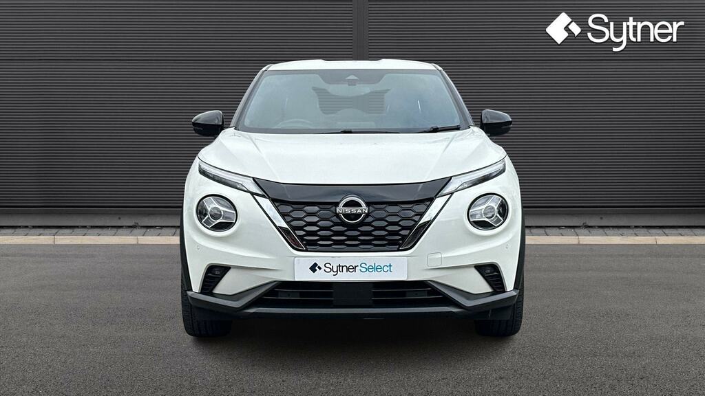 Nissan Juke 1.6 Hybrid Tekna NL72KVP White #6
