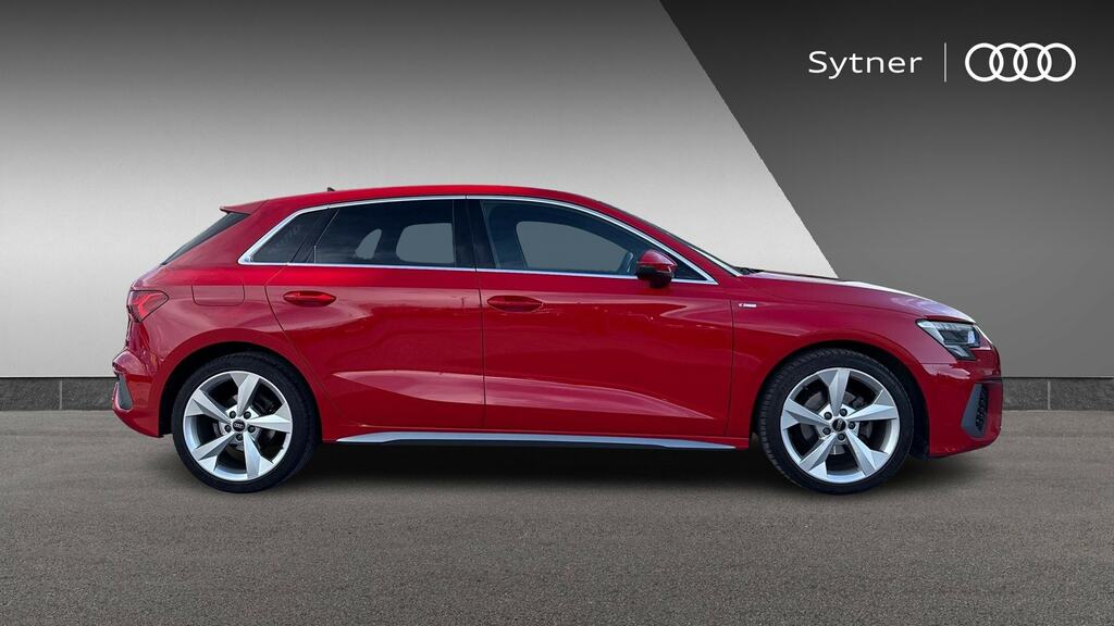 Audi A3 30 Tfsi S Line S Tronic YF73ELU Red #4