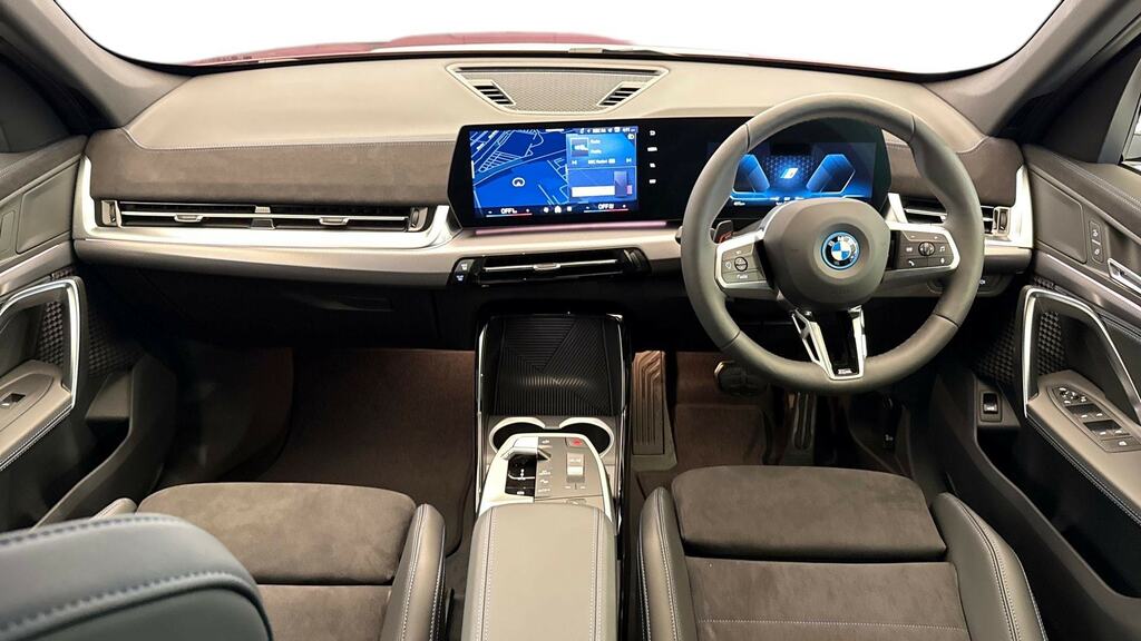 BMW iX1 150Kw Edrive20 Shadow Edition 65Kwh CK26WZP Red #4
