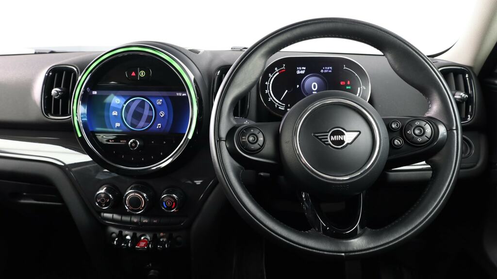 Mini Countryman 1.5 Cooper Classic SA21HHX Black #5