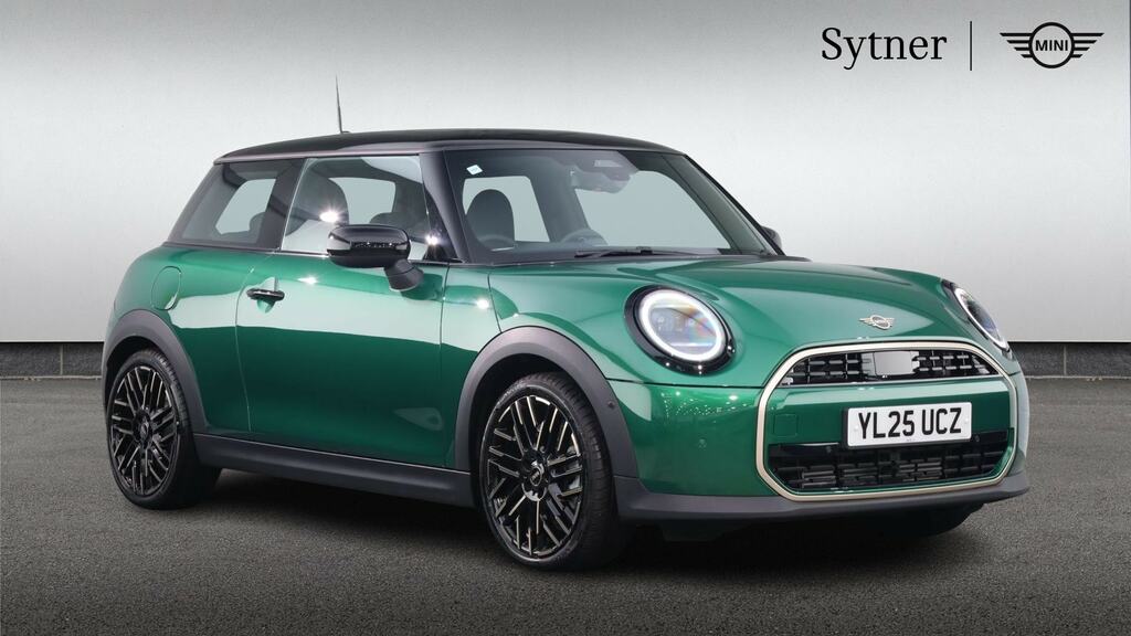 Mini Hatch 1.5 C Exclusive Green