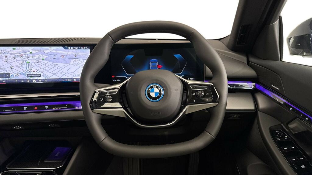 BMW i5 250Kw Edrive40 Sport Edition 84Kwh Cmf BX26OCF Blue #5
