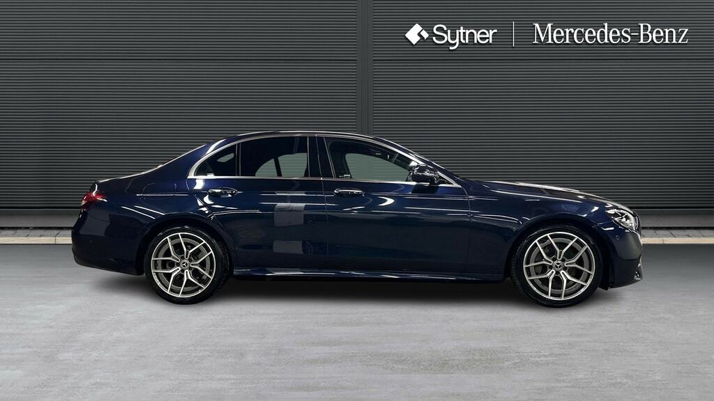 Mercedes-Benz E Class E220d 200 Amg Line Premium 9G-tronic KN23WNL Blue #4
