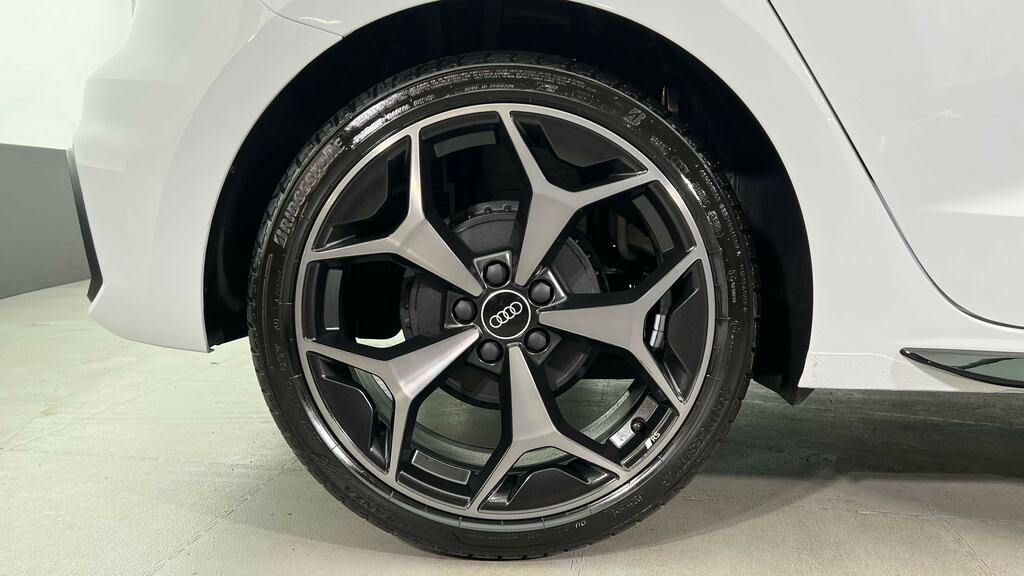 Audi A1 25 Tfsi Black Edition S Tronic FJ26ZBT White #5