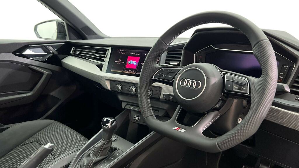 Audi A1 25 Tfsi Black Edition S Tronic FJ26ZBT White #6