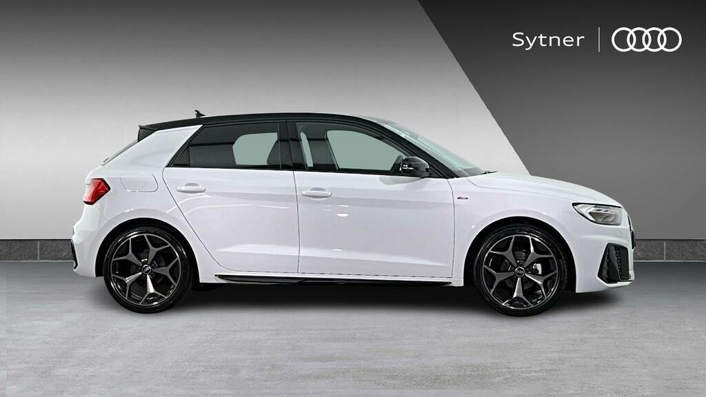 Audi A1 25 Tfsi Black Edition S Tronic FJ26ZBT White #4