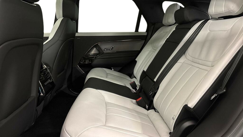 Land Rover Range Rover Sport 3.0 P460e Dynamic Se LG26UDW Black #4