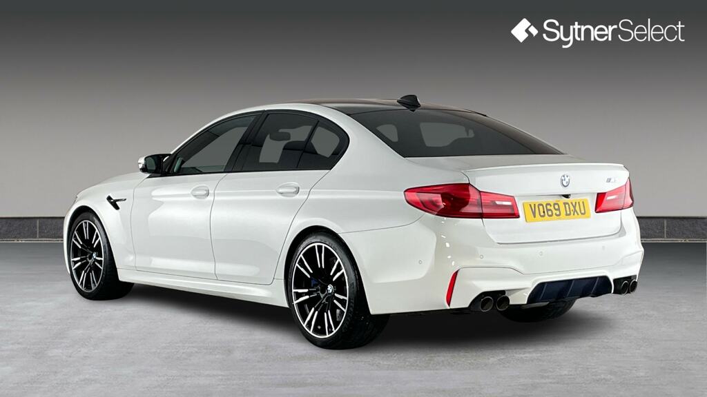 BMW M5 M5 Dct VO69DXU White #2