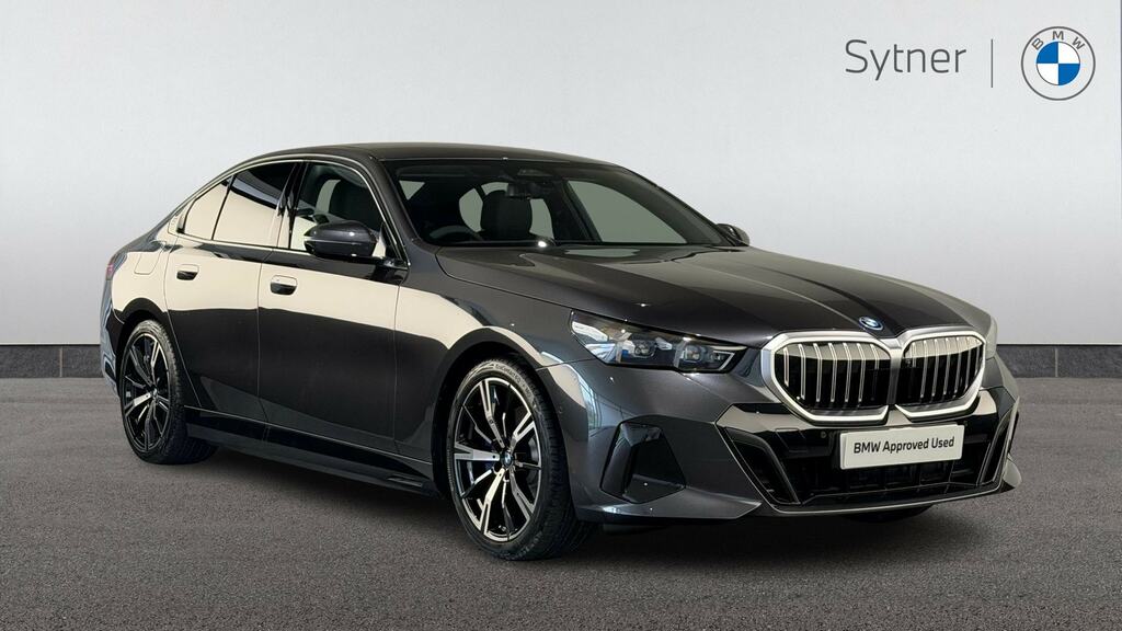 BMW 5 Series 530E M Sport Grey