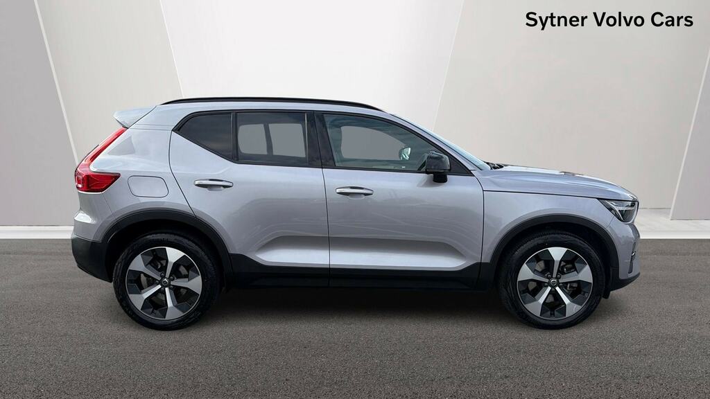 Volvo XC40 2.0 B4p Plus Dark WF75CJZ Silver #3