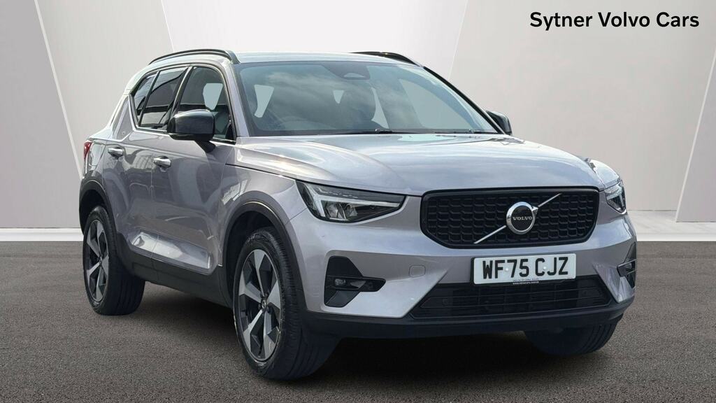 Volvo XC40 2.0 B4p Plus Dark Silver