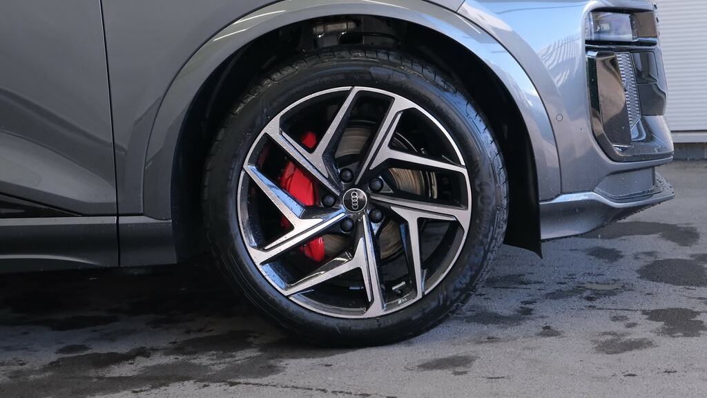 Audi Q6 E-Tron 225Kw Performance 100Kwh Edition 1 Sv YH26EKC Grey #5