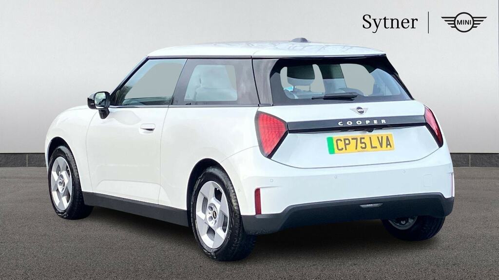 Mini Hatch 135Kw E Classic Level 1 41Kwh CP75LVA White #2